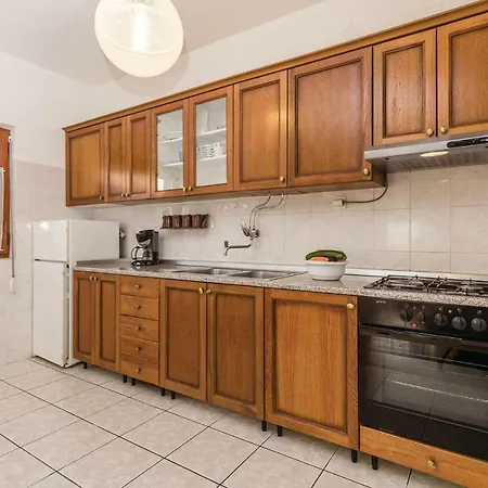 펜션 Three-bedroom Holiday In Pag